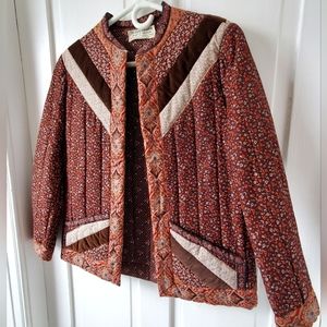 Vintage 70s quilted jacket. Perfect condition. Size S or M.